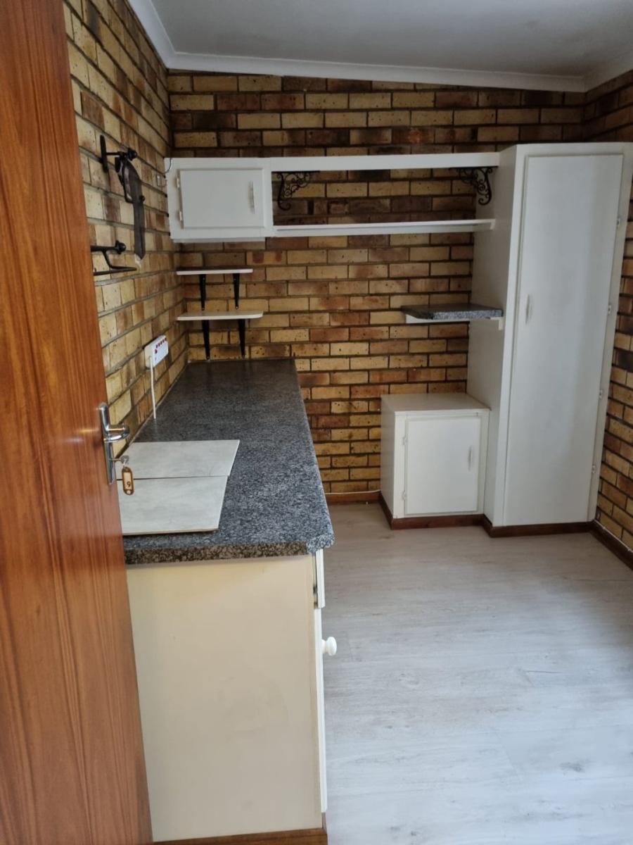 4 Bedroom Property for Sale in Wolmaransstad North West